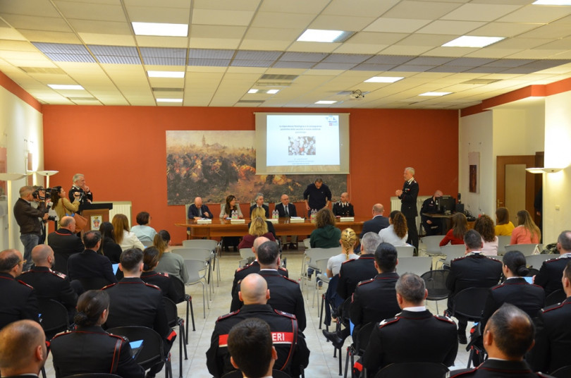 Il Comando Provinciale dei Carabinieri ha ospitato il convegno “L’uso delle droghe e le dipendenze nella Provincia di Alessandria”